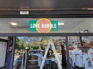 Shop front signs Brisbane